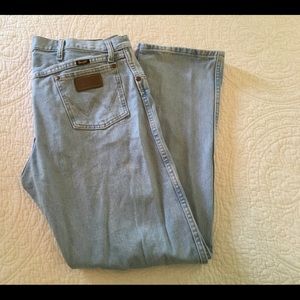 WRANGLER® 36x32 COWBOY CUT® ORIGINAL FIT JEAN IN BLEACH